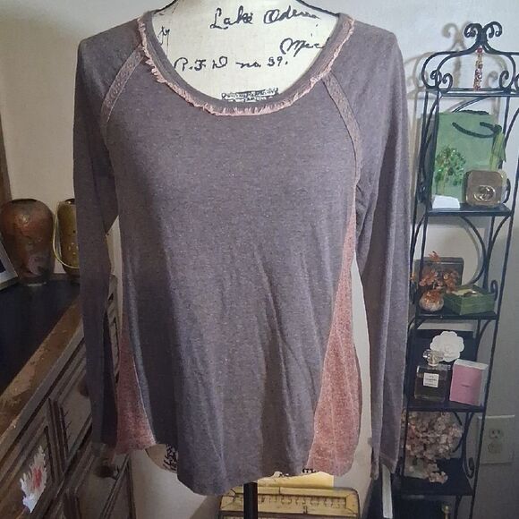 Miss Me Brown Long Sleeve Top Medium - Picture 1 of 7
